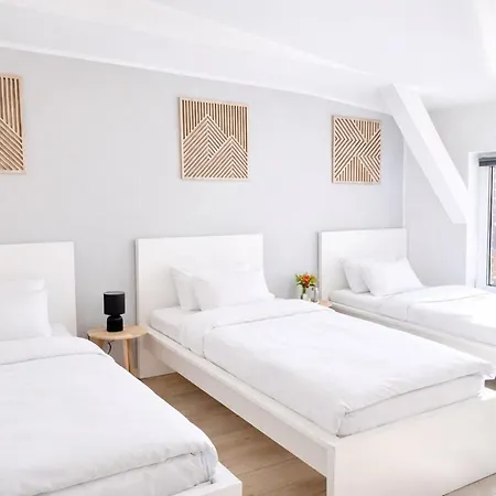 3 - Komfort & Guenstig Apartment