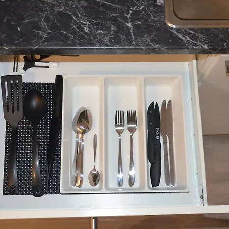 3 - Komfort & Guenstig דירה ברלין